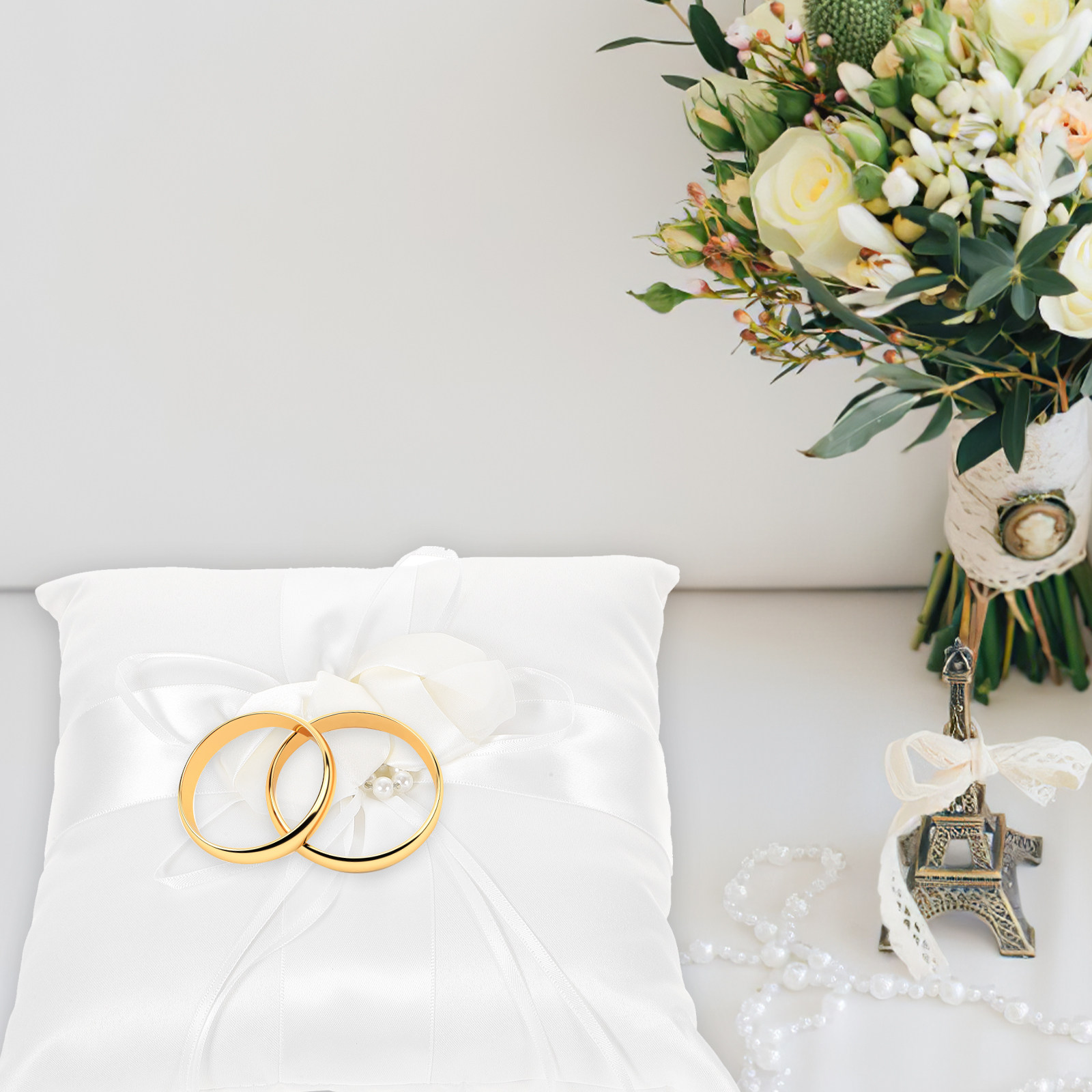 Ring Bearer Pillow - 20x20cm エレガントなホワイトサテンポケットリングピロー 花のつぼみ型開閉 フェイクパールアクセント リングベアラーストラップバック 結婚式用