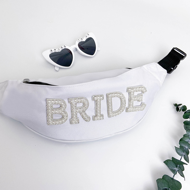 Bride Tribe Sash - 婚約のための結婚式のシャワー,ハネムーンのテーマ,子供のためのエンドイエローパーティーの道具
