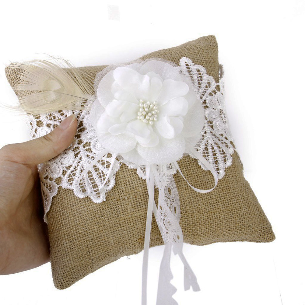 20x20cm ジュート製結婚指輪枕 ブラウンとホワイトの天 - Ring Bearer Pillow のレビューと価格