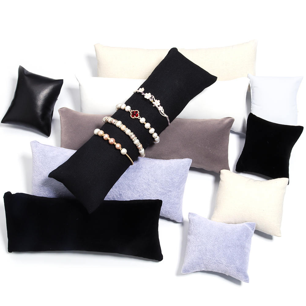 PUレザーベルベットジュエリーピロー,時計スタンド,ブレスレ - Ring Bearer Pillow のレビューと価格