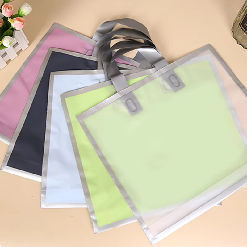 50枚入りフロスト加工ハンドショッピングバッグ、シルバーエッ - Wedding Supply Store のレビューと価格