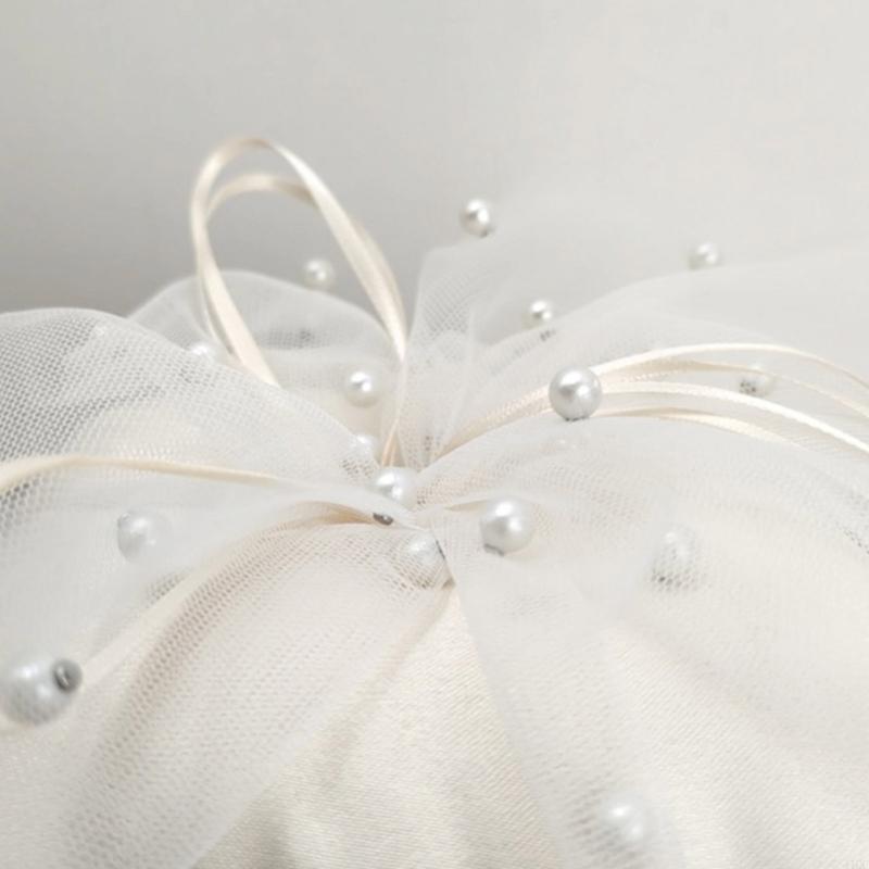 手作りクッション ホワイト リング ベアラー ピロー 魅惑的 - Ring Bearer Pillow のレビューと価格
