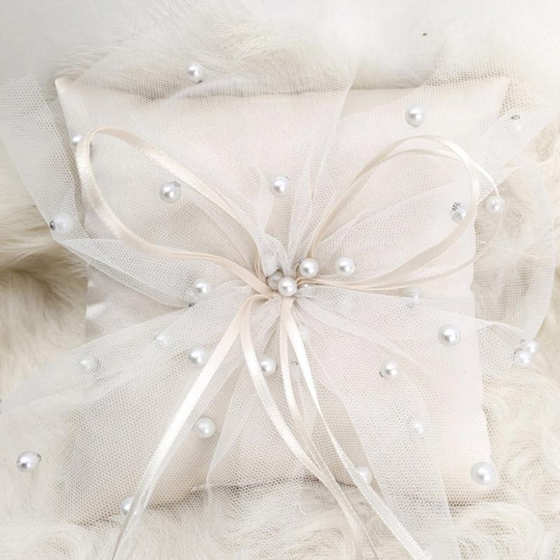 手作りクッション ホワイト リング ベアラー ピロー 魅惑的 - Ring Bearer Pillow のレビューと価格