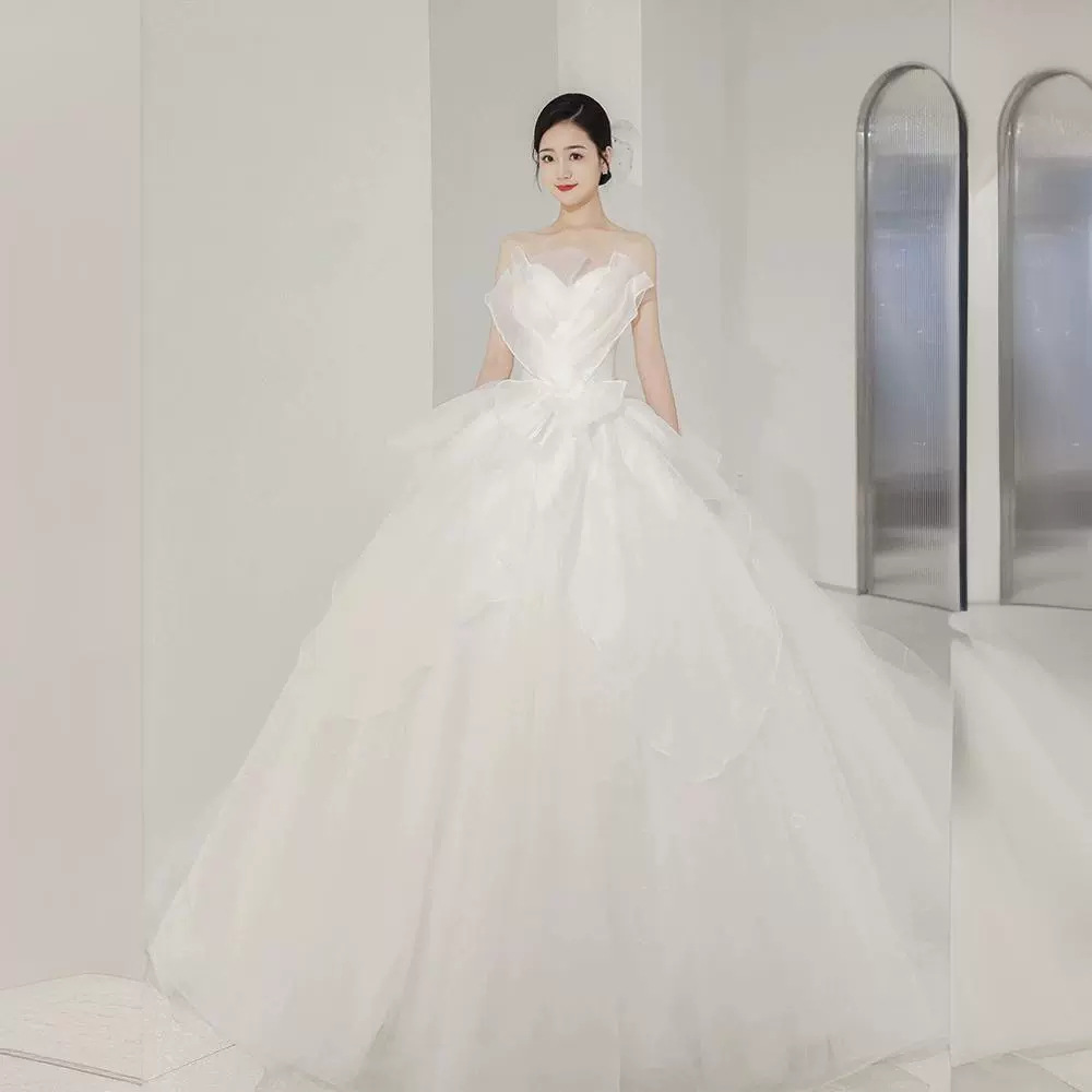 ローブ・デ・マリー モダンなウェディングドレス ストラップレ - Bridal Sash Ribbon のレビューと価格