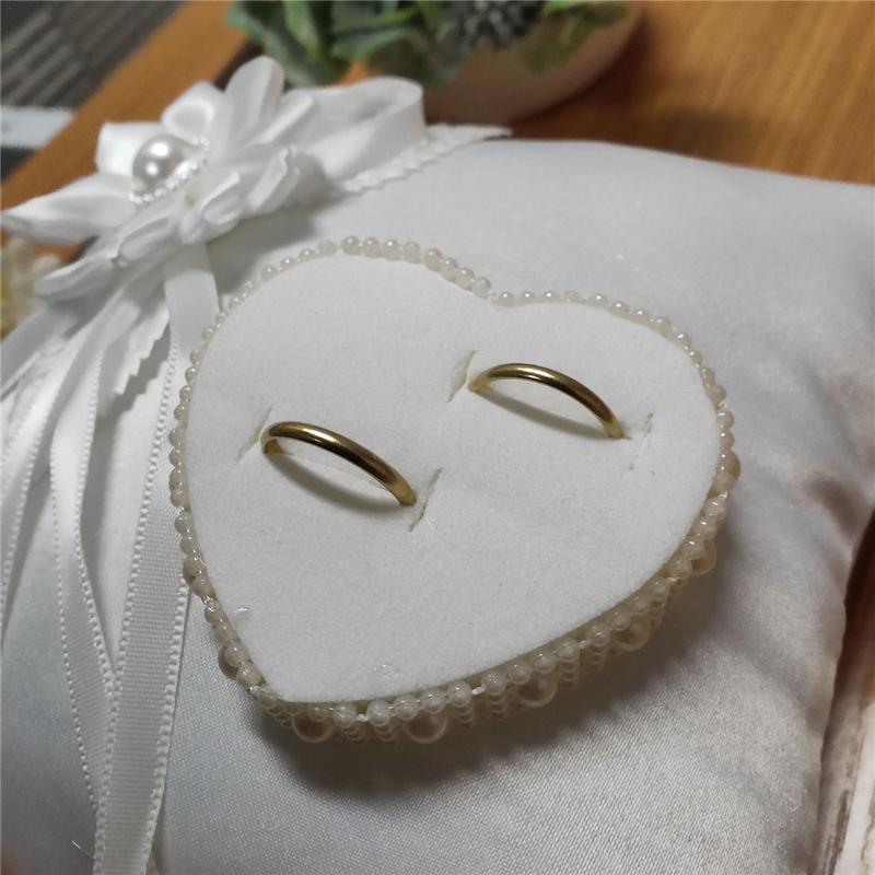 結婚指輪枕ヨーロッパのロマンチックなブライダル結婚指輪ホルダ - Ring Bearer Pillow のレビューと価格