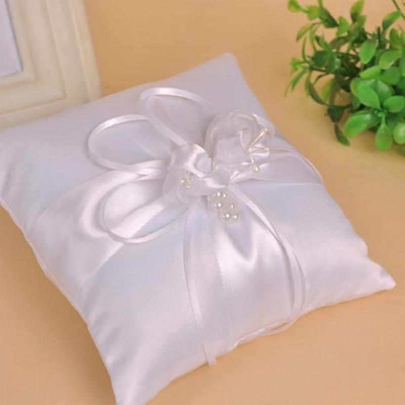 P9FEウェディングパールリングウェディングパーティーとお祝 - Ring Bearer Pillow のレビューと価格