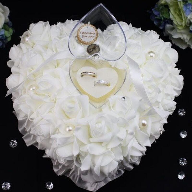 結婚式のアイボリーサテンのクリスタルリングの角の枕クッション - Ring Bearer Pillow のレビューと価格