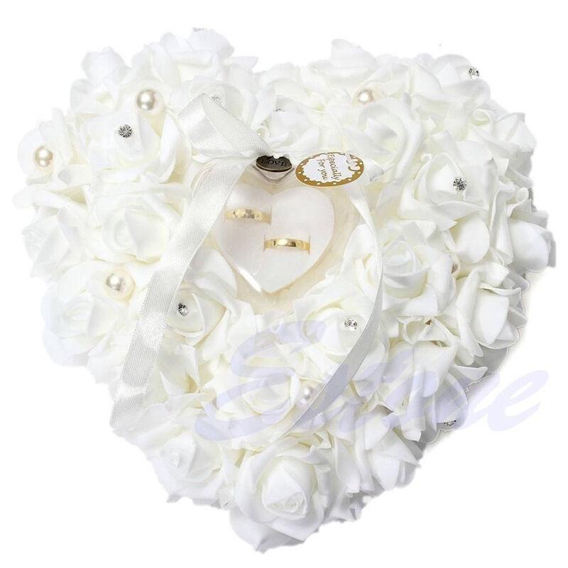 結婚式のアイボリーサテンのクリスタルリングの角の枕クッション - Ring Bearer Pillow のレビューと価格